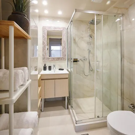 Apartament Rastoni Near Acropolis
